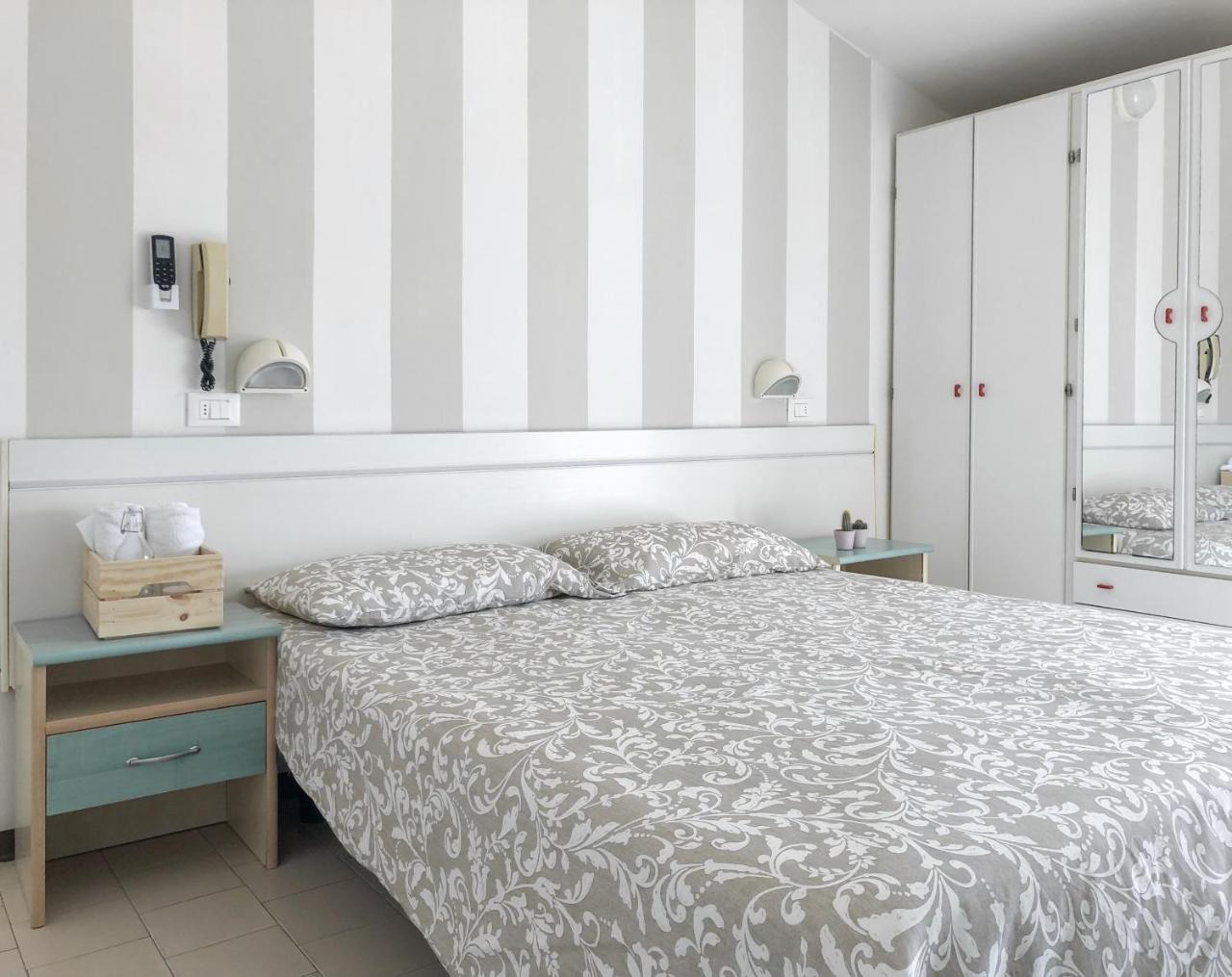 Alba B&B Каттоліка Екстер'єр фото